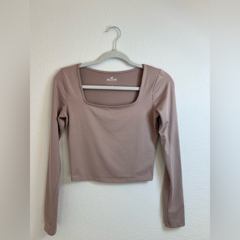 Hollister Women's Dusty Pink Long Sleeve Tank Top